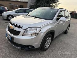 Grigio Usata 2012 Chevrolet Orlando LT Monovolume | 2950 € (Buon prezzo)