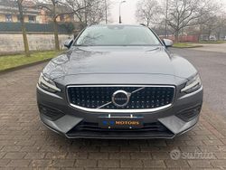 Grigio Usata 2020 Volvo V60 Business Edition Station wagon | 18.800 € (Ottimo prezzo)