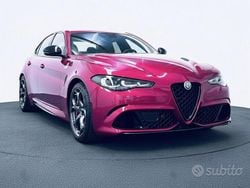 Rosso Nuova 2025 Alfa Romeo Giulia Quadrifoglio Tre volumi | 99.000 € (Molto cara)