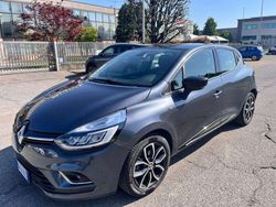 Grigio Usata 2019 Renault Clio IV Intens Tre volumi | 9990 € (Buon prezzo)