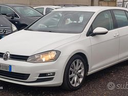 Bianco Usata 2013 VW Golf Highline Tre volumi | 8900 € (Buon prezzo)