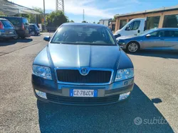 Blu Usata 2006 Skoda Octavia Ambiente Tre volumi | 4700 € (Cara)