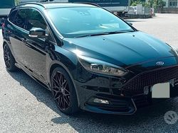 Nero Usata 2017 Ford Focus ST Station wagon | 16.000 € (Buon prezzo)