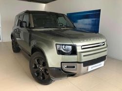 Verde Usata 2025 Land Rover Defender Station wagon | 77.900 € (Buon prezzo)