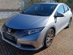 Grigio Usata 2013 Honda Civic Comfort Tre volumi | 8500 € (Super prezzo)