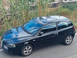 Nero Usata 2008 Alfa Romeo 147 Due volumi | 3000 € (Buon prezzo)