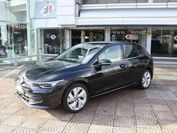 Nero Usata 2025 VW Golf Style Tre volumi | 31.900 € (Buon prezzo)