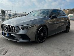Grigio Usata 2019 Mercedes A200 Premium Tre volumi | 23.900 €