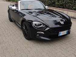 Nero Usata 2016 Fiat 124 Spider Lusso Cabrio | 21.900 € (Cara)