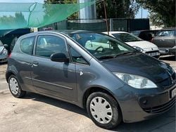 Grigio Usata 2007 Mitsubishi Colt Tre volumi | 2850 € (Buon prezzo)