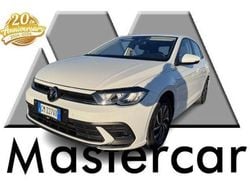 Bianco Usata 2023 VW Polo Life Due volumi | 15.500 € (Ottimo prezzo)