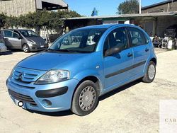 Blu/azzurro Usata 2005 Citroën C3 Due volumi | 2900 € (Molto cara)