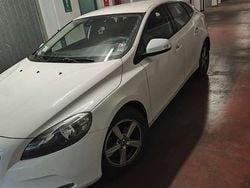 Bianco Usata 2013 Volvo V40 Kinetic Station wagon | 7000 € (Buon prezzo)