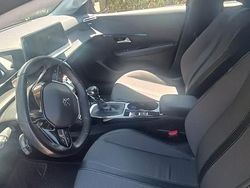 Usata 2020 Peugeot 208 Allure Due volumi | 12.500 € (Buon prezzo)