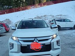 Bianco Usata 2021 Mitsubishi L200 Pick-up | 30.000 € (Cara)