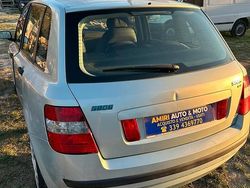 Usata 2002 Fiat Stilo Tre volumi | 1700 € (Buon prezzo)