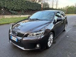 Grigio Usata 2013 Lexus CT200h Executive Line Tre volumi | 8900 € (Buon prezzo)