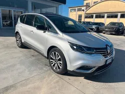 Grigio Usata 2016 Renault Espace Initiale Paris Monovolume | 13.900 € (Molto cara)
