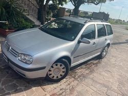Grigio Usata 2001 VW Golf IV Station wagon | 1399 € (Buon prezzo)
