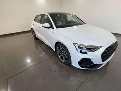 Bianco Nuova 2025 Audi A3 S-Line Tre volumi | 39.990 € (Buon prezzo)
