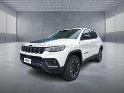 Bianco Nuova 2024 Jeep Compass Trailhawk SUV | 38.595 €