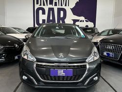 Grigio Usata 2017 Peugeot 208 Allure Due volumi | 8399 € (Buon prezzo)