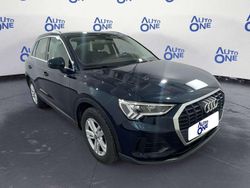 Blauw Gebruikt 2019 Audi Q3 Business SUV | 25.700 € (Goede deal)