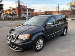 Nero Usata 2013 Lancia Voyager Platinum Monovolume | 4990 € (Super prezzo)