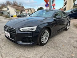 Blu luna metallizzato Usata 2017 Audi A5 Business Coupé | 25.890 € (Cara)