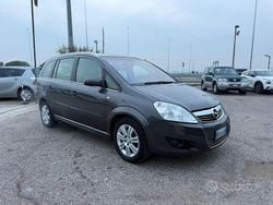 Usata 2008 Opel Zafira Cosmo Monovolume | 2500 € (Buon prezzo)