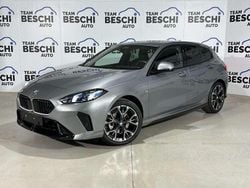 Grigio Usata 2024 BMW 118 M Sport Due volumi | 34.800 € (Buon prezzo)