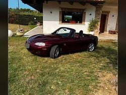 Rosso Usata 2004 Mazda MX5 Cabrio | 7900 €