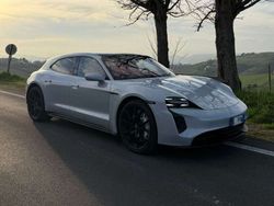 Grigio Usata 2023 Porsche Taycan Sport Turismo Tre volumi | 115.000 € (Super prezzo)