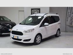 Bianco Usata 2016 Ford Tourneo Courier Titanium Monovolume | 9000 € (Ottimo prezzo)