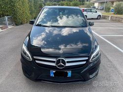 Usata 2018 Mercedes B180 Premium Monovolume | 14.900 € (Cara)