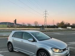 Grigio Usata 2016 VW Golf VII Due volumi | 9000 € (Super prezzo)