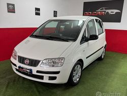 Bianco Usata 2009 Fiat Idea Monovolume | 2799 € (Buon prezzo)
