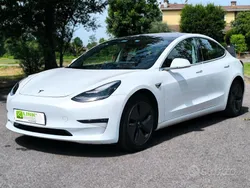 Bianco Usata 2020 Tesla Model 3 Long Range Tre volumi | 24.990 € (Ottimo prezzo)