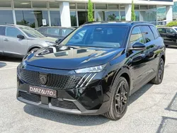Nero perla metallizzato Nuova 2025 Peugeot 5008 GT Monovolume | 38.900 € (Buon prezzo)