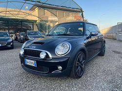 Nero Usata 2009 Mini Cooper S Due volumi | 6900 € (Buon prezzo)