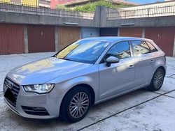 Usata 2015 Audi A3 Sportback Ambiente Due volumi | 12.500 € (Ottimo prezzo)