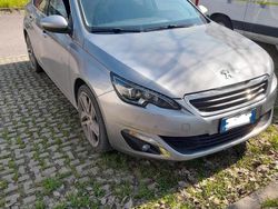 Grigio Usata 2015 Peugeot 308 Tre volumi | 10.000 € (Buon prezzo)