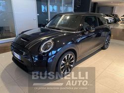 Enigmatic black Usata 2022 Mini Cooper SE Classic Due volumi | 18.900 € (Buon prezzo)