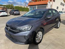 Grigio Usata 2023 VW Taigo Life SUV | 17.900 € (Buon prezzo)