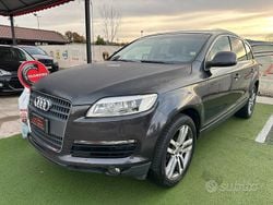 Grigio Usata 2006 Audi Q7 SUV | 8700 € (Ottimo prezzo)