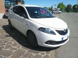 Bianco Usata 2022 Lancia Ypsilon Gold Due volumi | 12.900 € (Buon prezzo)