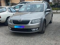 Grigio Usata 2017 Skoda Octavia G-TEC Tre volumi | 12.900 € (Molto cara)