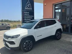 Bianco Usata 2022 Jeep Compass Limited SUV | 23.900 € (Buon prezzo)