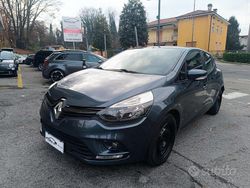 Grigio Usata 2017 Renault Clio IV Life Tre volumi | 6600 € (Buon prezzo)