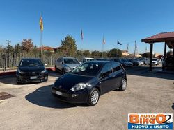 Blu Usata 2015 Fiat Punto Street Tre volumi | 7300 € (Buon prezzo)